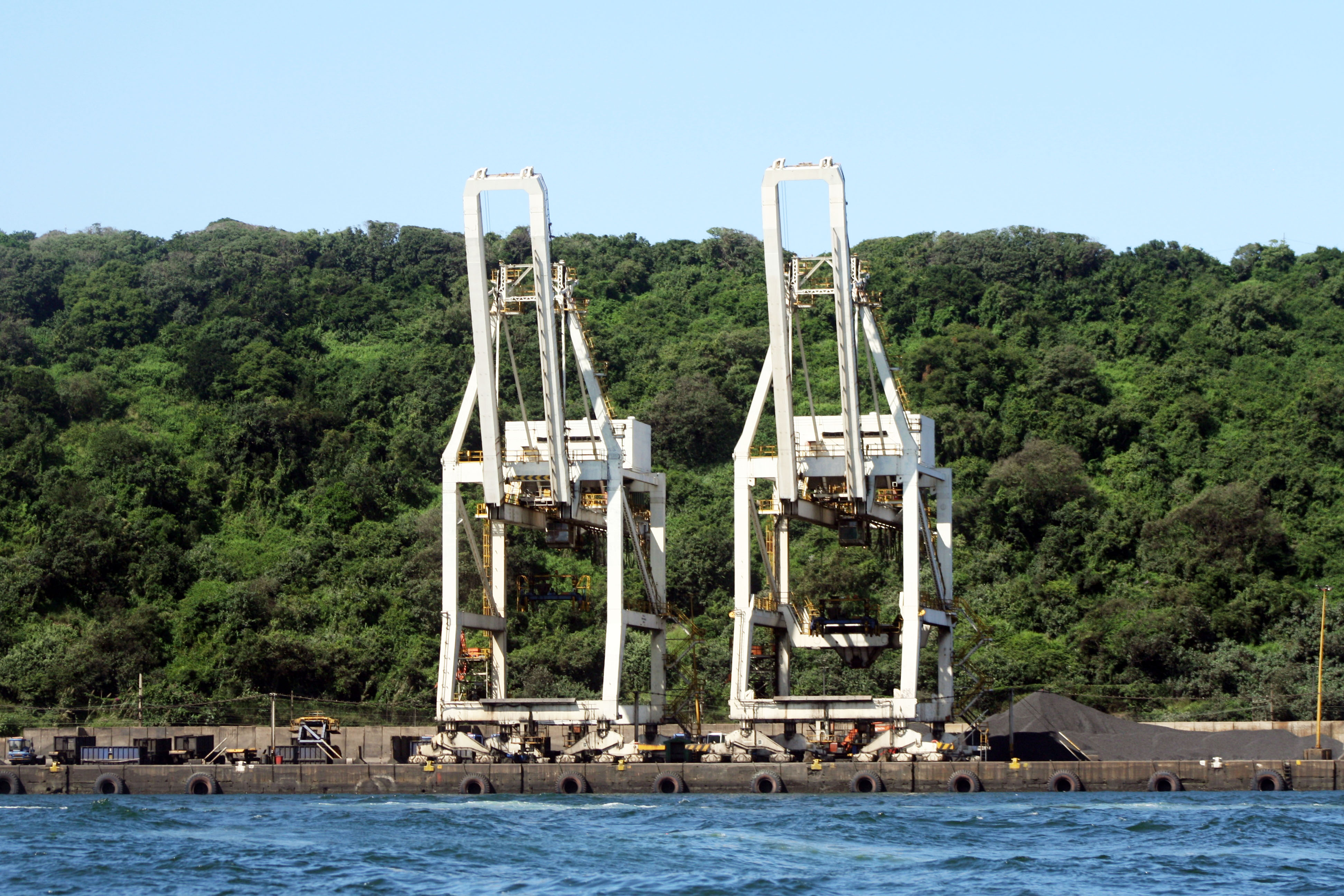 Archive: cranes on the Bluff, Port of Durban.